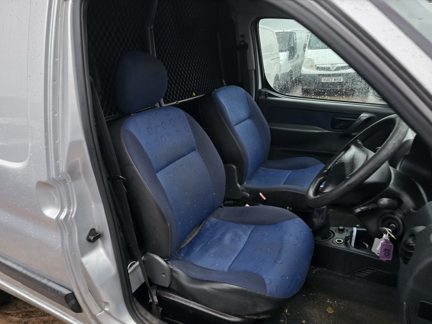 Used Peugeot Partner 2004 for sale - 77285790: Photo 8