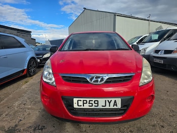 Used Hyundai i20 2009 for sale - 79424400: Photo
