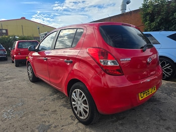 Used Hyundai i20 2009 for sale - 79424400: Photo