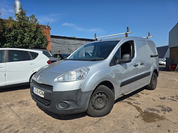 Used Peugeot Partner 2015 for sale - 79508372: Photo