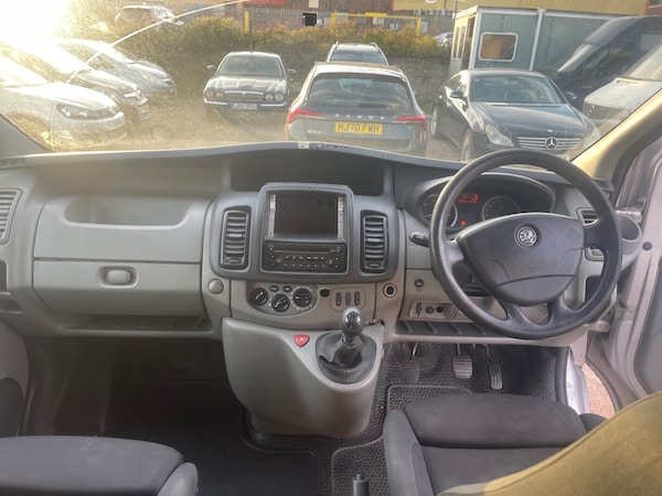 Used Vauxhall Vivaro 2010 for sale - 76237387: Photo 9