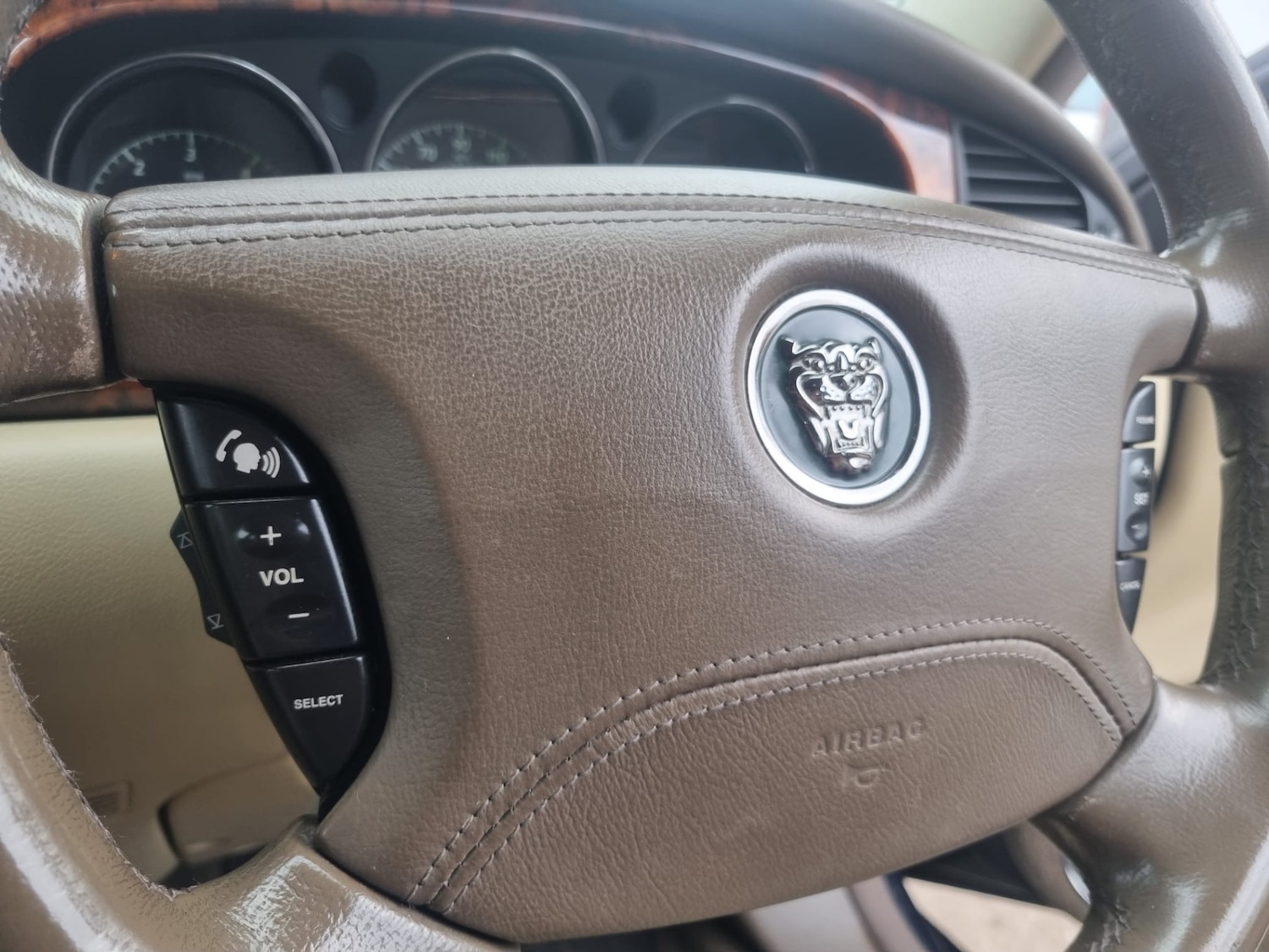 Used Jaguar XJ 2006 for sale - 76560245: Photo 11