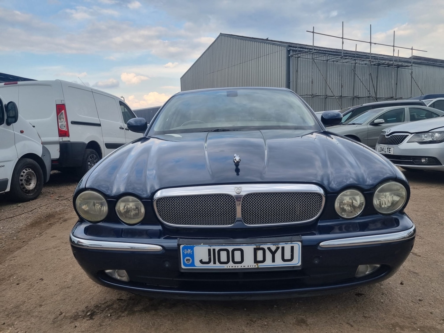 Used Jaguar XJ 2006 for sale - 76560245: Photo 2