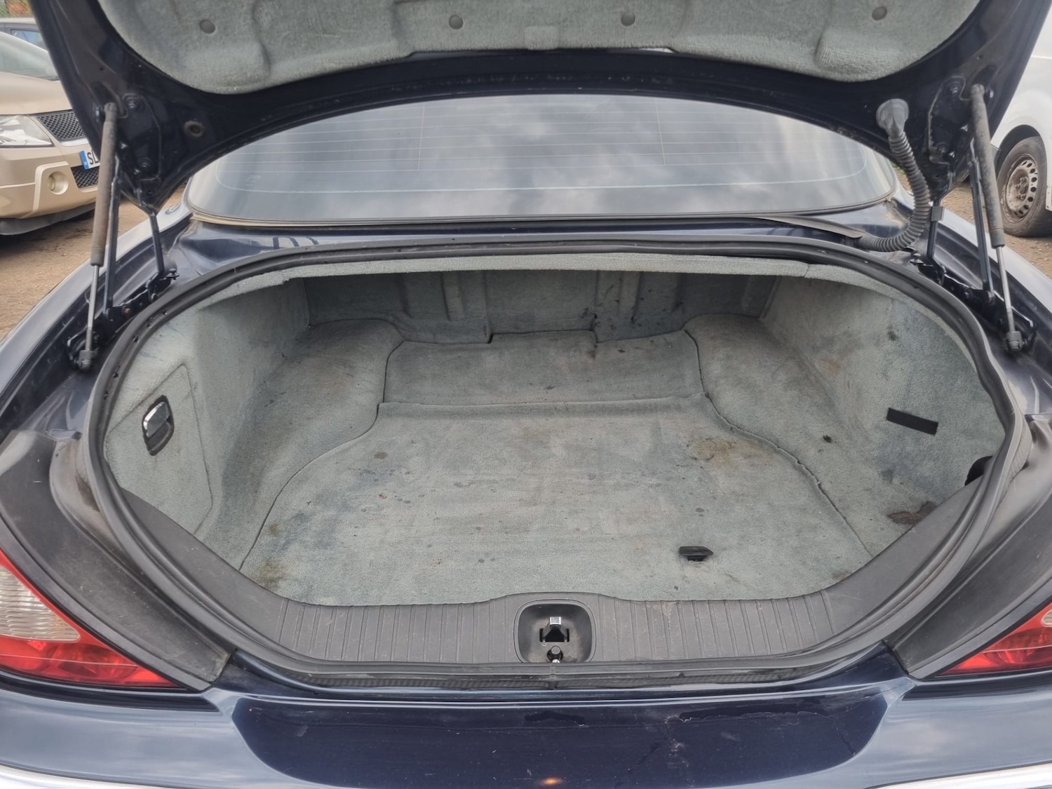 Used Jaguar XJ 2006 for sale - 76560245: Photo 7