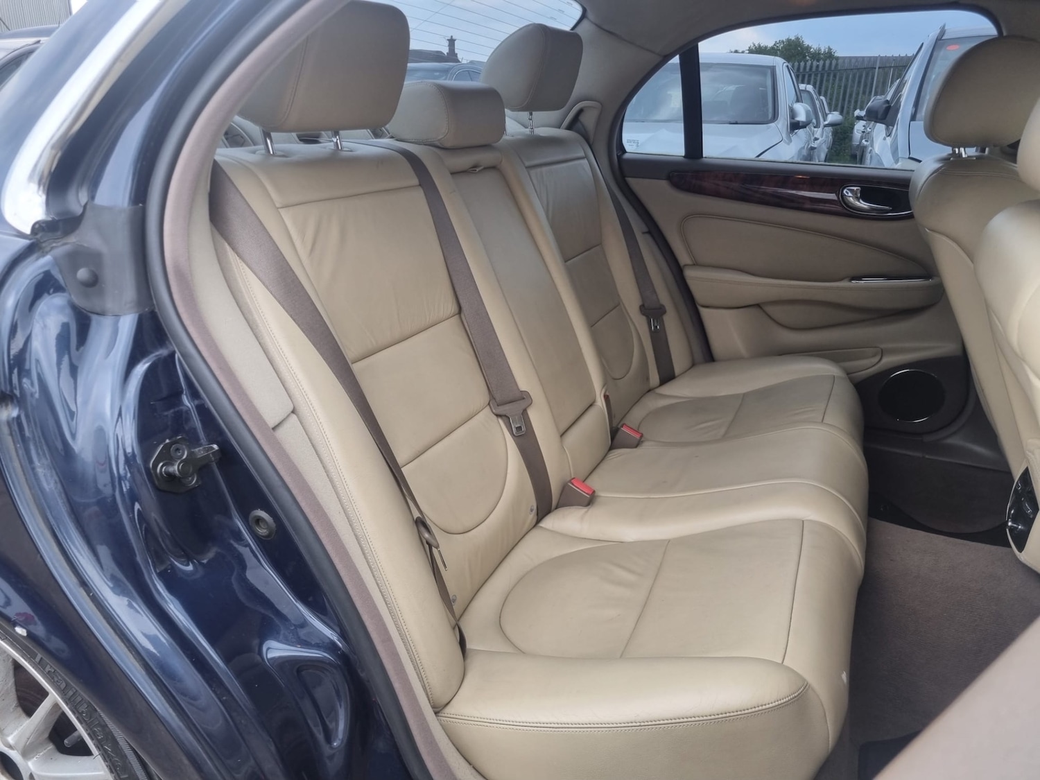 Used Jaguar XJ 2006 for sale - 76560245: Photo 9