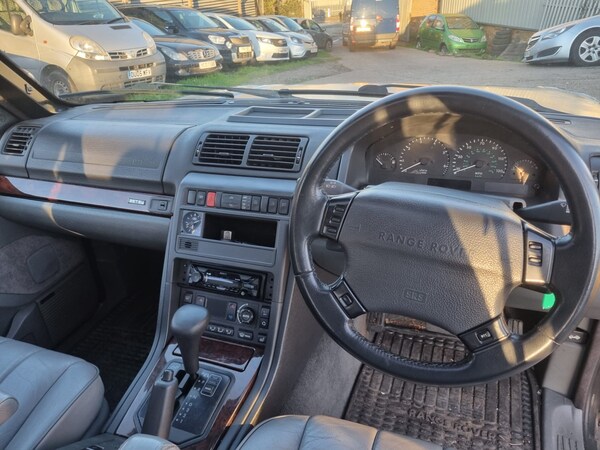 Used Land Rover Range Rover 1996 for sale - 74527091: Photo 13