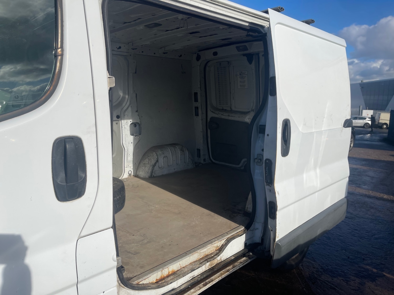 Used Vauxhall Vivaro 2007 for sale - 76439995: Photo 4