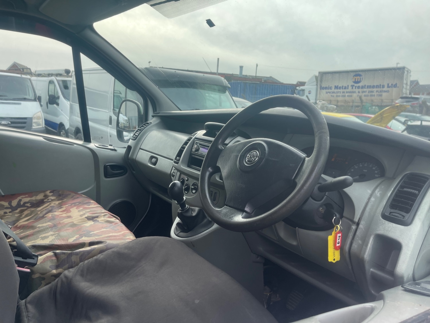 Used Vauxhall Vivaro 2005 for sale - 77603839: Photo 10