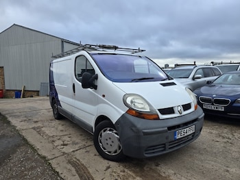 Renault Trafic feature image