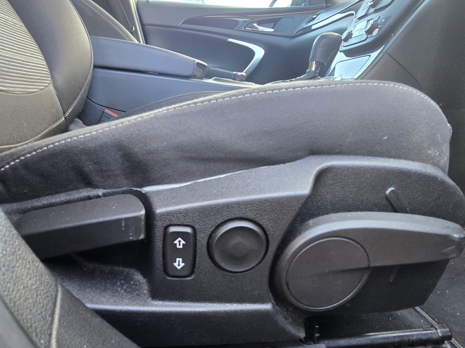 Used Vauxhall Insignia 2011 for sale - 77837341: Photo 10