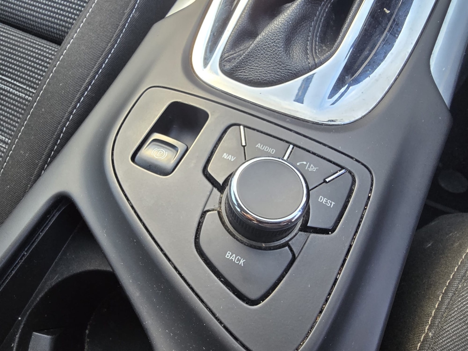 Used Vauxhall Insignia 2011 for sale - 77837341: Photo 13