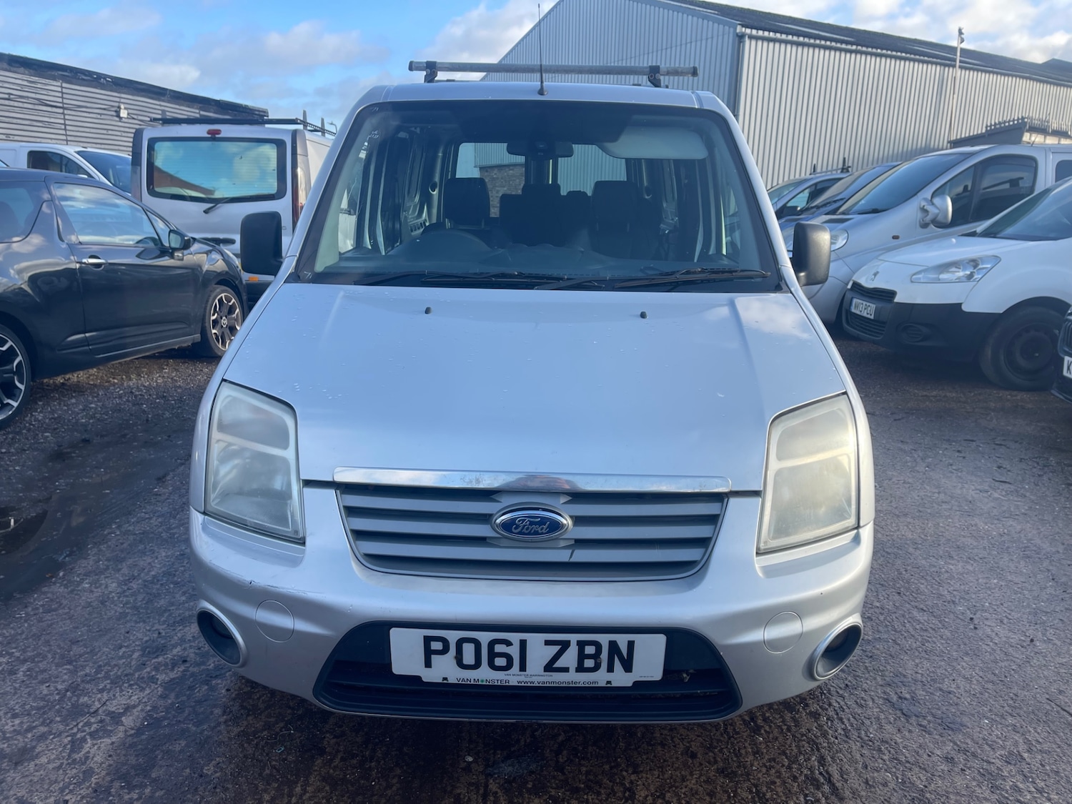 Used Ford Transit Connect 2011 for sale - 76904744: Photo 2