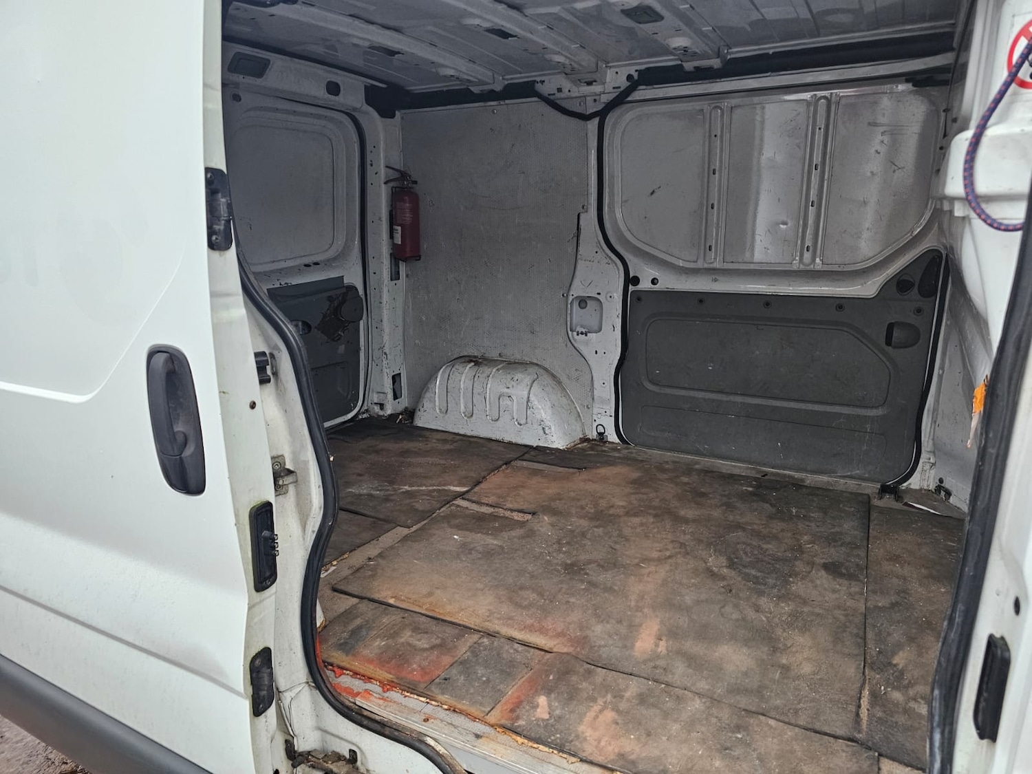 Used Vauxhall Vivaro 2005 for sale - 77090180: Photo 9