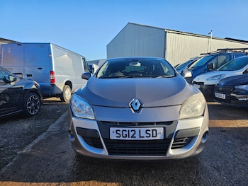 Used Renault Megane 2012 for sale - 76792846: Photo