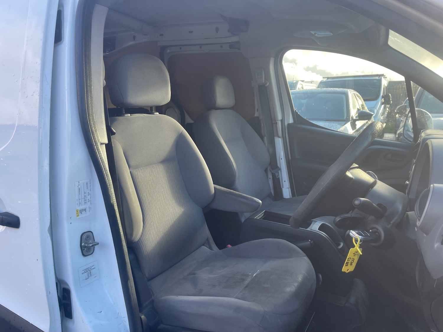 Used Peugeot Partner 2013 for sale - 76748936: Photo 12