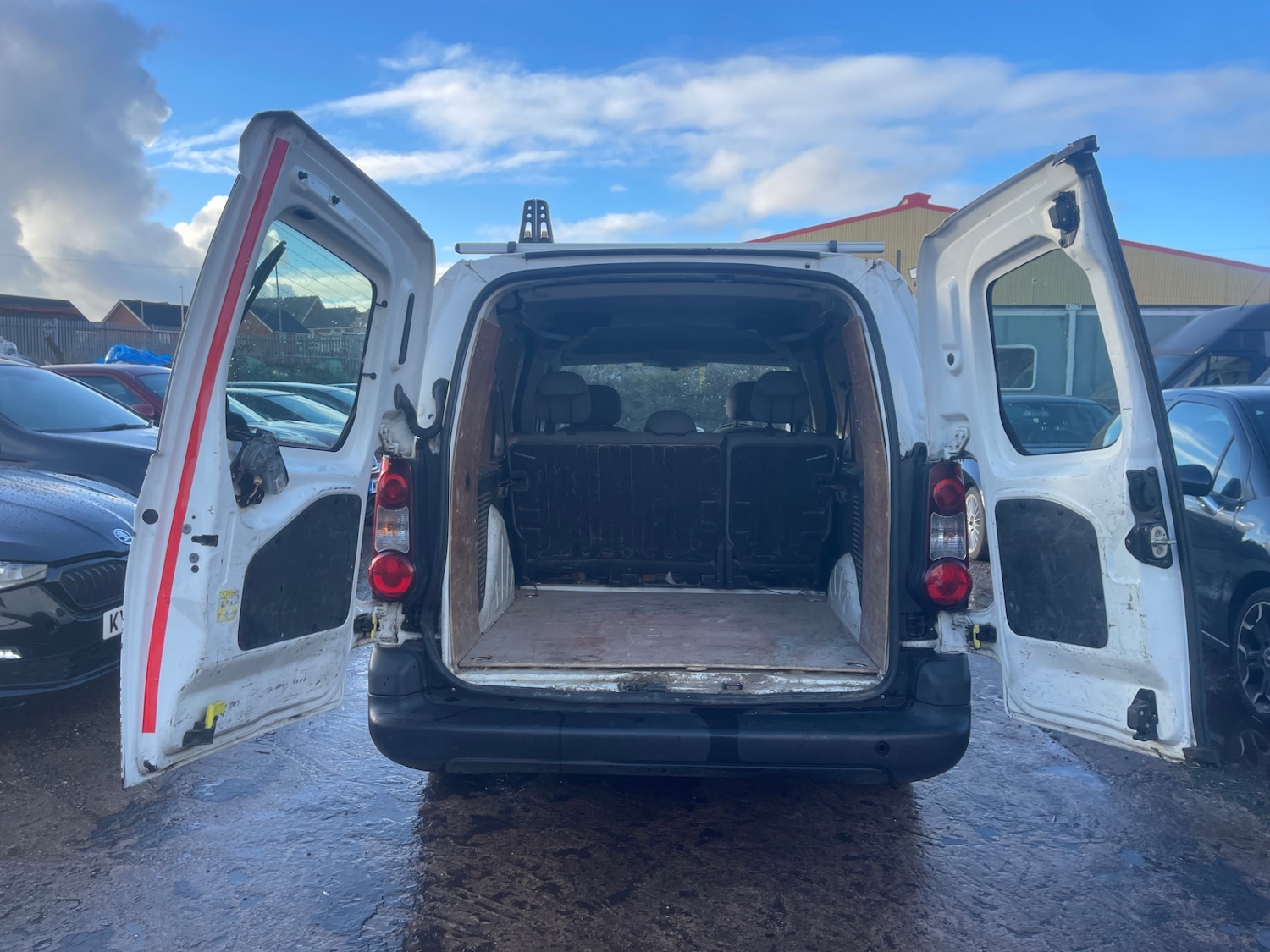 Used Peugeot Partner 2013 for sale - 76748936: Photo 8