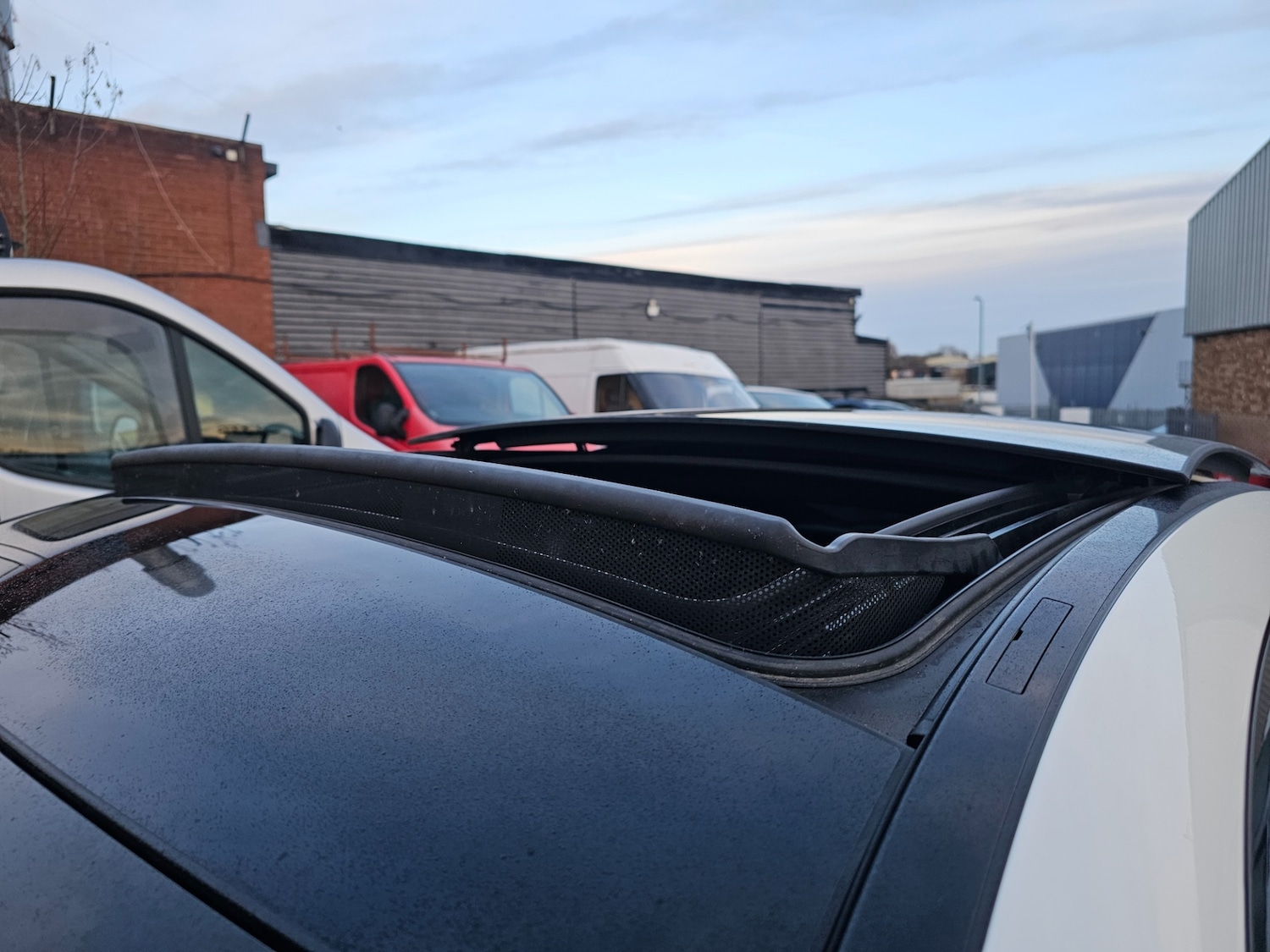 Used Mercedes-Benz E Class 2018 for sale - 76945411: Photo 12