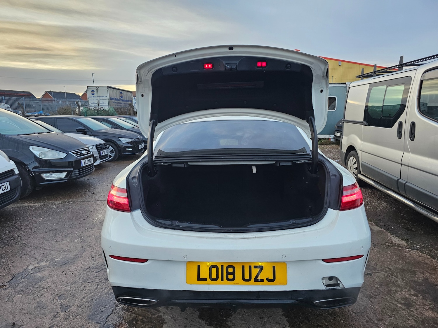 Used Mercedes-Benz E Class 2018 for sale - 76945411: Photo 7