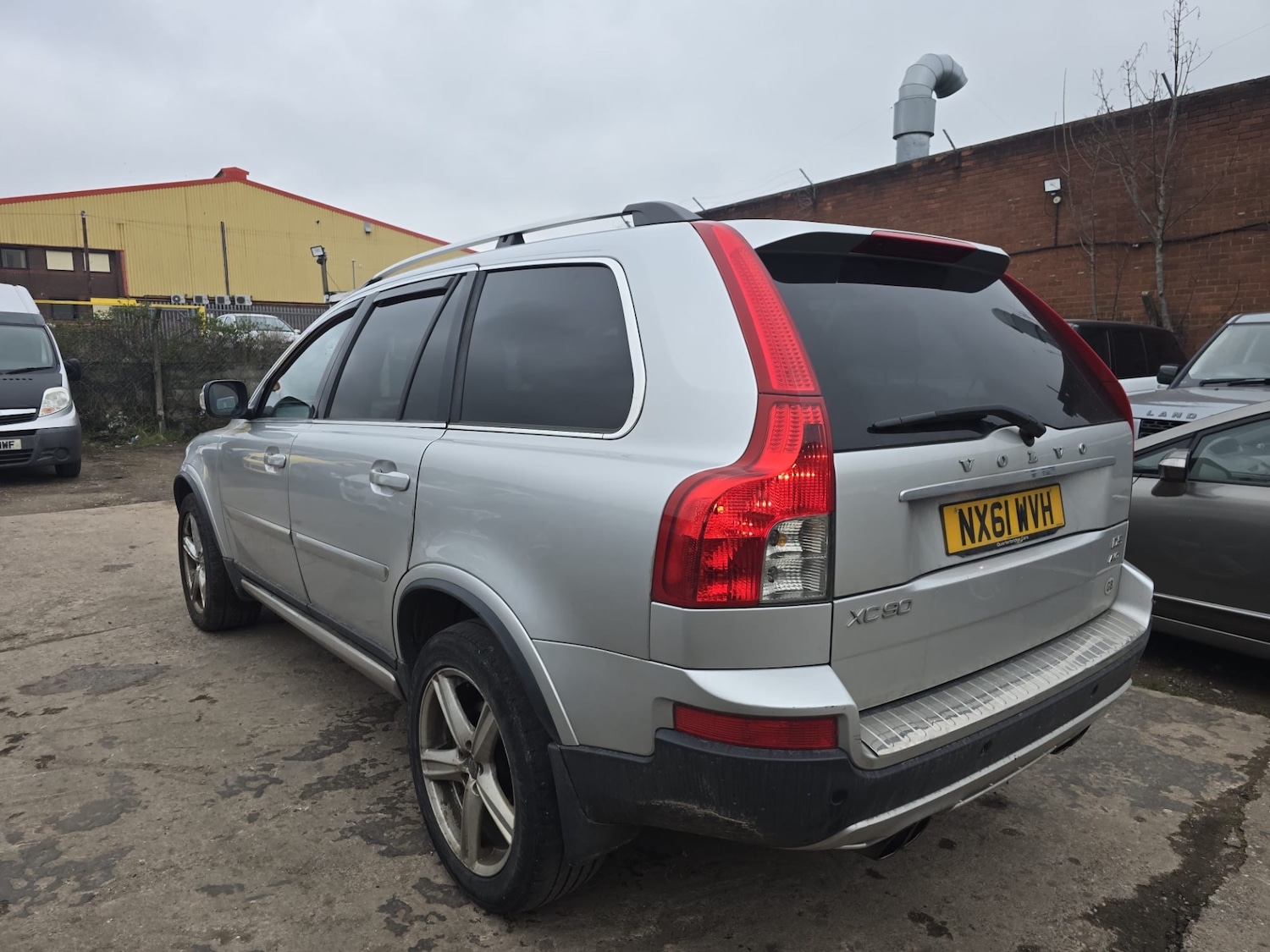 Used Volvo XC90 2011 for sale - 77781300: Photo 4