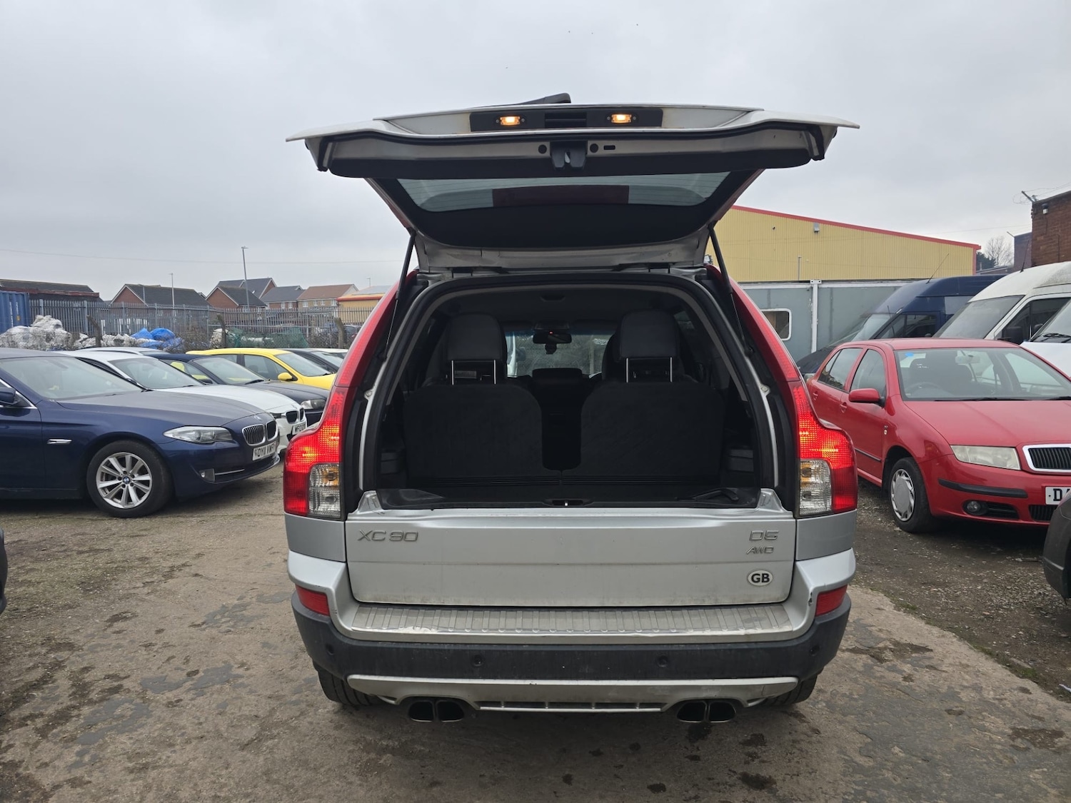 Used Volvo XC90 2011 for sale - 77781300: Photo 6