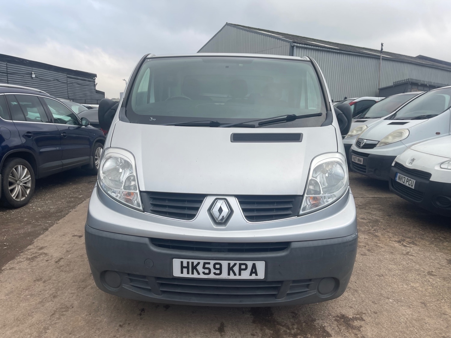 Used Renault Trafic 2010 for sale - 77370533: Photo 2