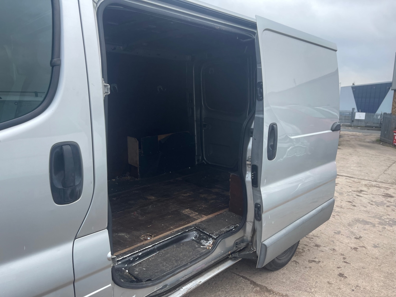 Used Renault Trafic 2010 for sale - 77370533: Photo 4