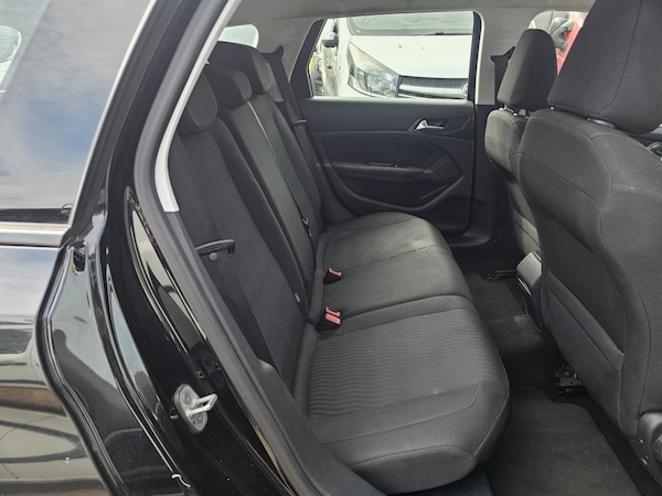 Used Peugeot 308 2015 for sale - 75677423: Photo 6