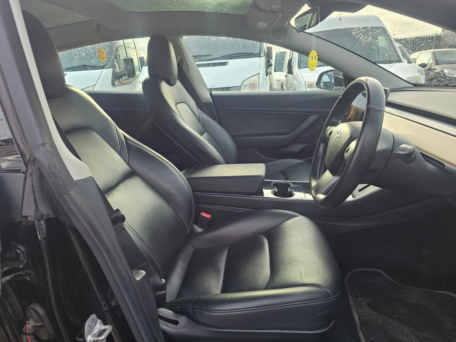 Used Tesla Model 3 2019 for sale - 77083388: Photo 11