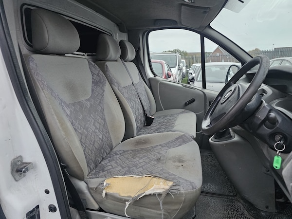 Used Vauxhall Vivaro 2004 for sale - 76314221: Photo 10