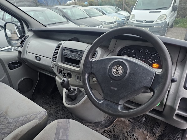 Used Vauxhall Vivaro 2004 for sale - 76314221: Photo 11