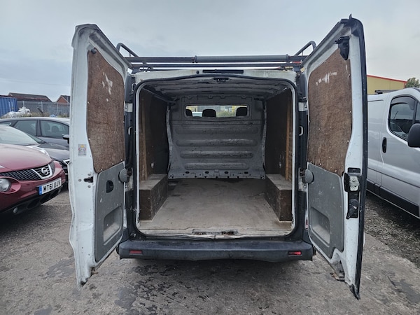 Used Vauxhall Vivaro 2004 for sale - 76314221: Photo 7