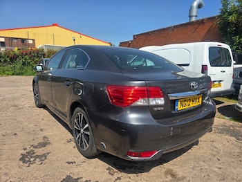 Used Toyota Avensis 2012 for sale - 79029630: Photo