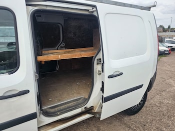 Used Renault Kangoo 2011 for sale - 75511616: Photo