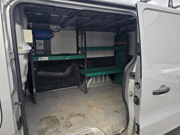 Used Vauxhall Vivaro 2014 for sale - 76126545: Photo 3