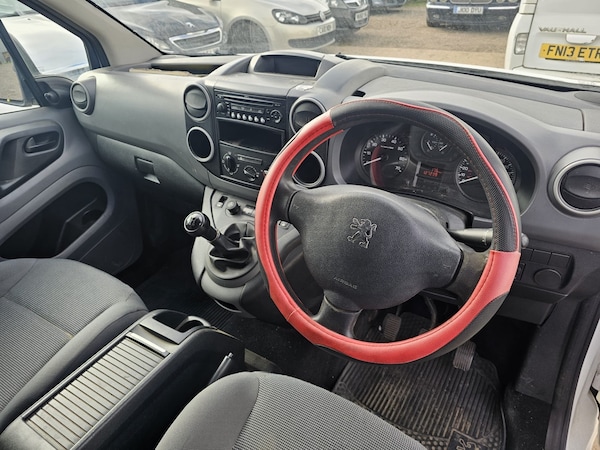 Used Peugeot Partner 2009 for sale - 76212129: Photo 10