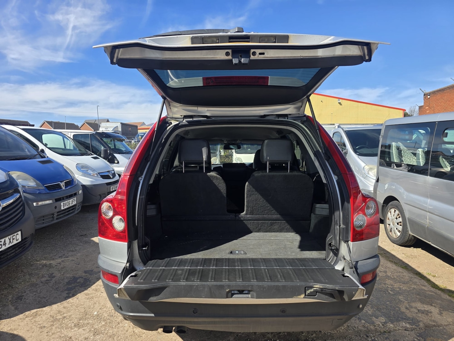 Used Volvo XC90 2004 for sale - 78151020: Photo 6