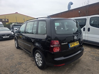 Used Volkswagen Touran 2008 for sale - 77992053: Photo