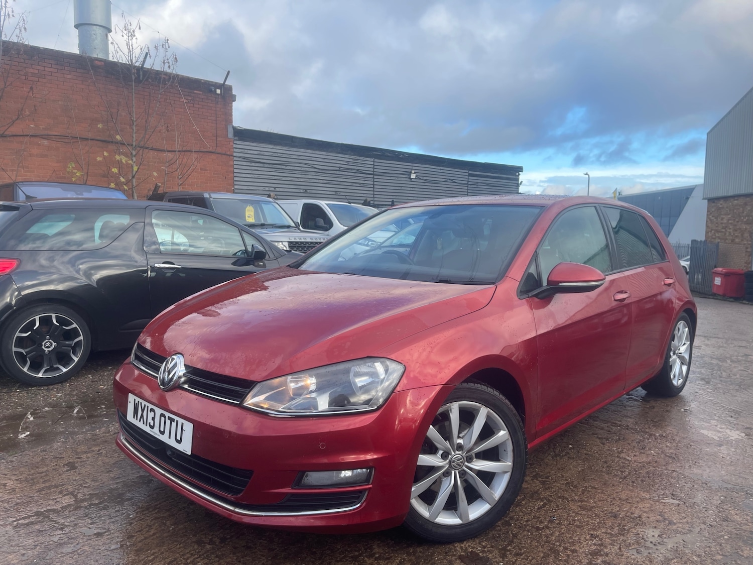 Used Volkswagen Golf 2013 for sale - 76751940: Photo 4