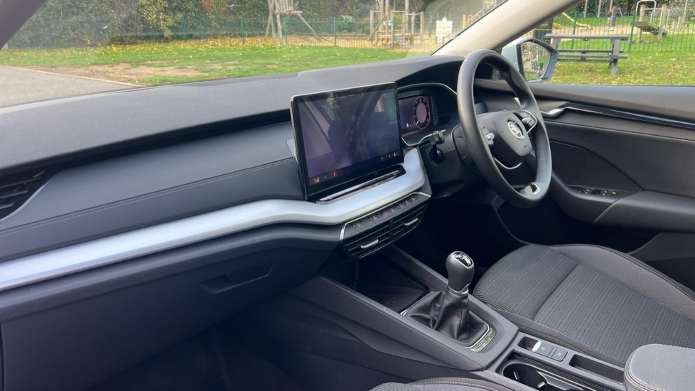 Used Skoda Octavia 2024 for sale - 76766048: Photo 2