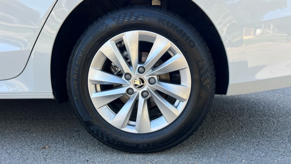 Used Skoda Octavia 2025 for sale - 75929886: Photo 18