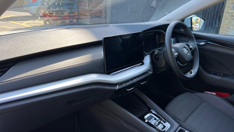 Used Skoda Octavia 2025 for sale - 75929886: Photo 2