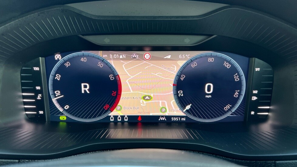 Used Skoda Karoq 2025 for sale - 76539829: Photo 14