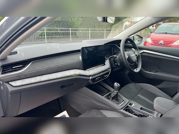 Used Skoda Octavia 2025 for sale - 76361827: Photo