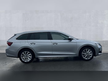 Used Skoda Octavia 2025 for sale - 76361827: Photo