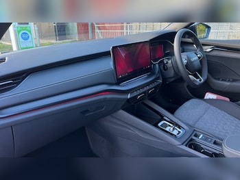 Used Skoda Octavia 2025 for sale - 76804095: Photo