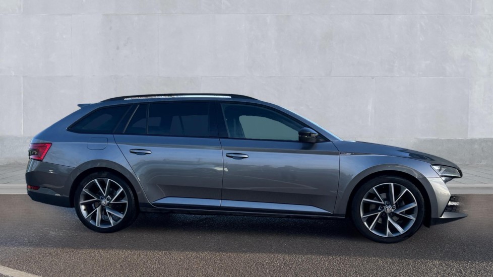 Used Skoda Superb 2023 for sale - 76760724: Photo 4