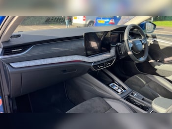 Used Skoda Octavia 2025 for sale - 76630190: Photo