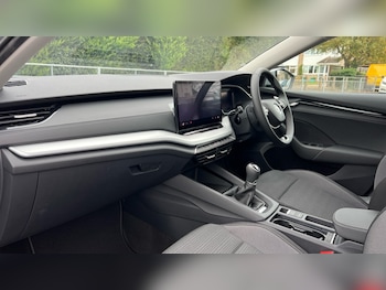 Used Skoda Octavia 2024 for sale - 76501475: Photo