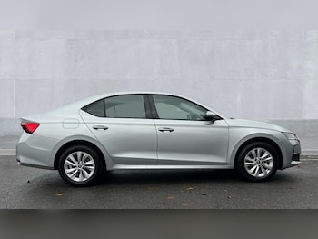 Used Skoda Octavia 2024 for sale - 76501475: Photo