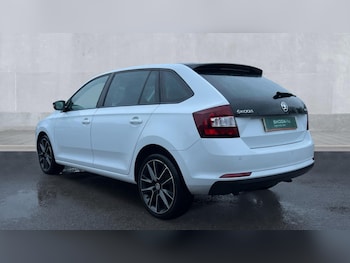 Used Skoda Rapid Spaceback 2017 for sale - 76942916: Photo